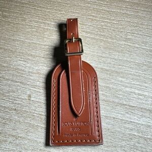 Louis Vuitton Tan Leather Luggage Tag